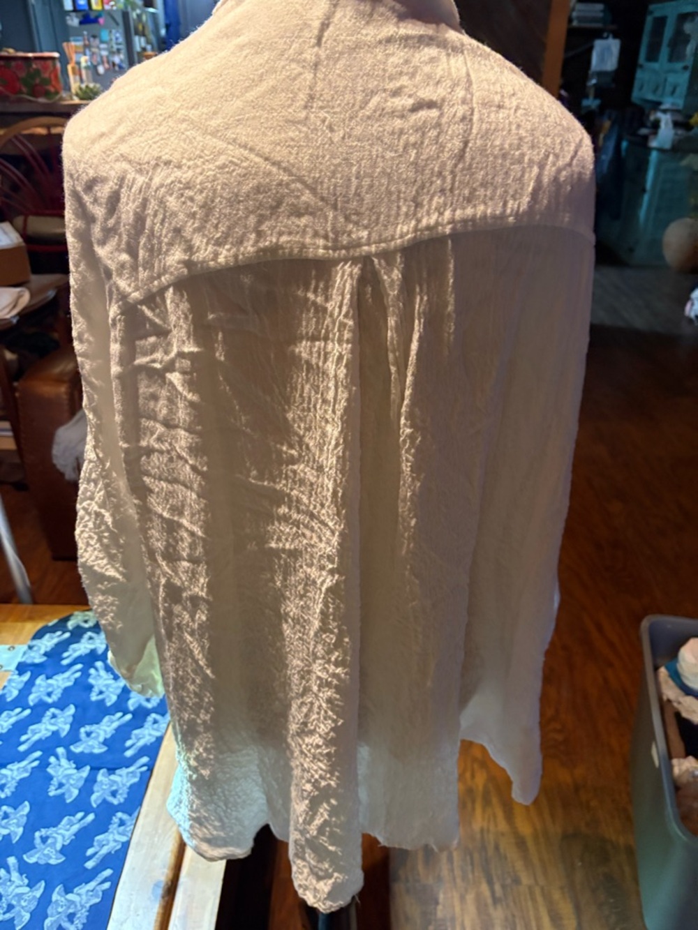Jane and Delancey White Textured Button-Up Blouse